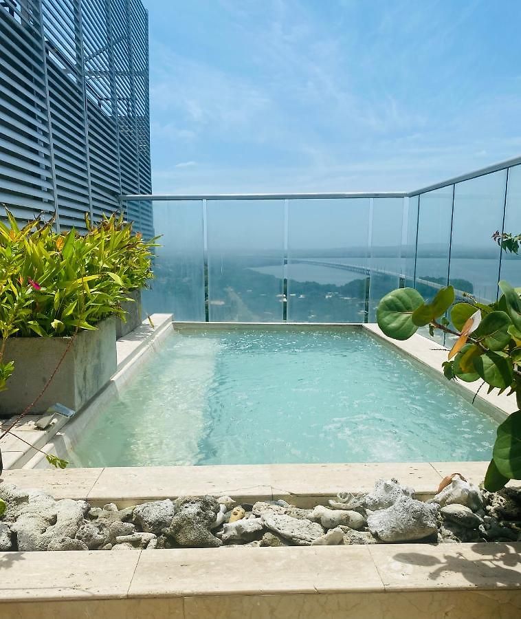 Luxury Apartament With Pool And 360 View *